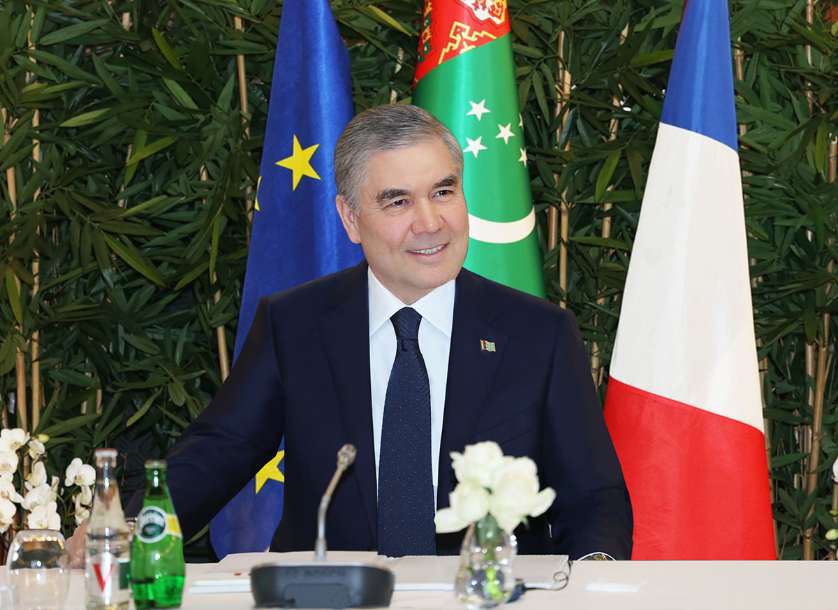 Türkmen halkynyň Milli Lideri, Türkmenistanyň Halk Maslahatynyň Başlygy Gurbanguly Berdimuhamedowyň Türkmen-fransuz ykdysady forumyndaky çykyşy