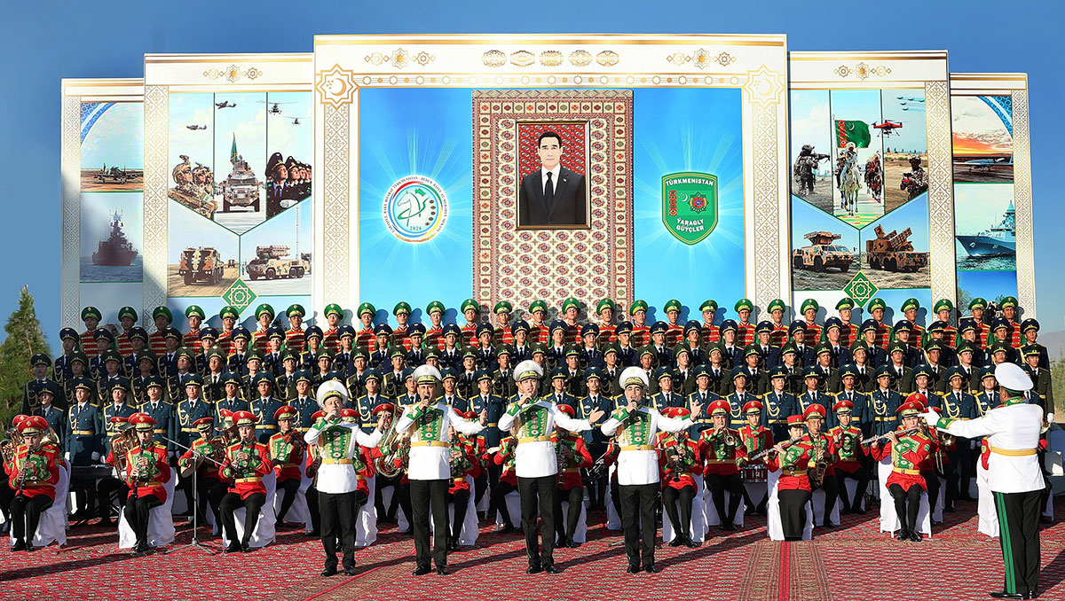 A complex of new buildings and facilities of a military unit of the Armed Forces of Turkmenistan was put into operation